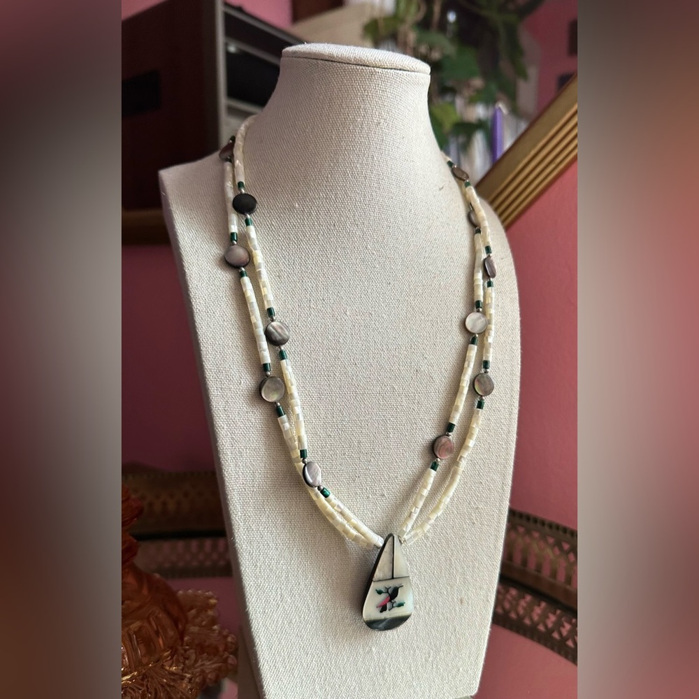 Vintage Navajo Red Winged Blackbird Inlay MOP Abalone and Malachite Necklace